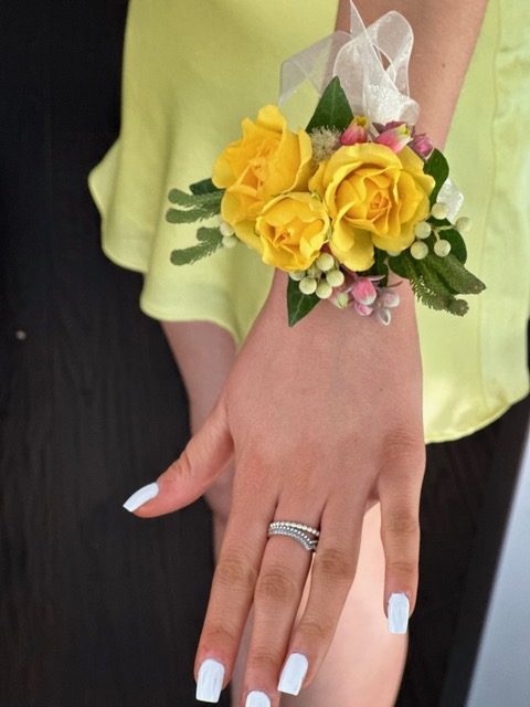 Buttonhole flowers corsage