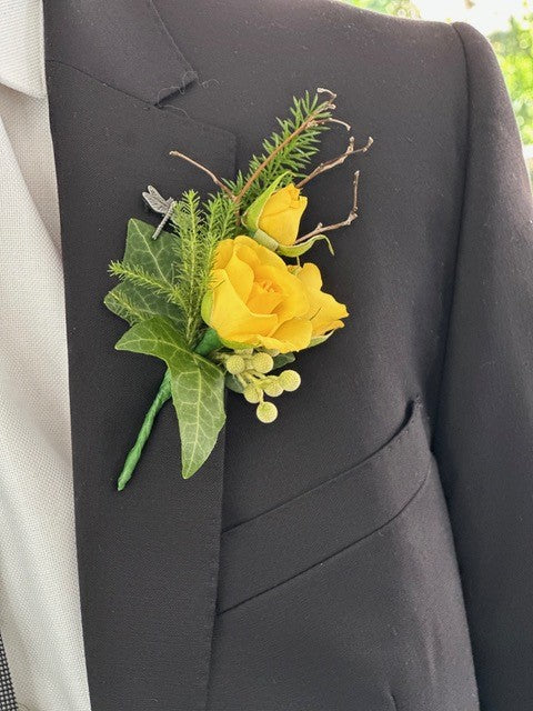 Buttonhole flowers corsage