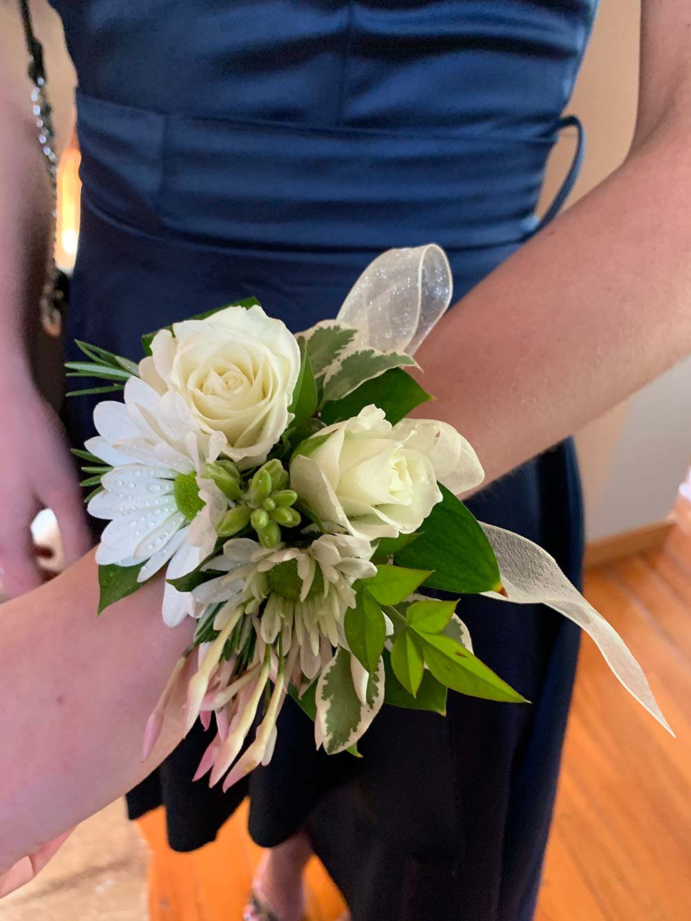 Bridesmaid wrist corsage